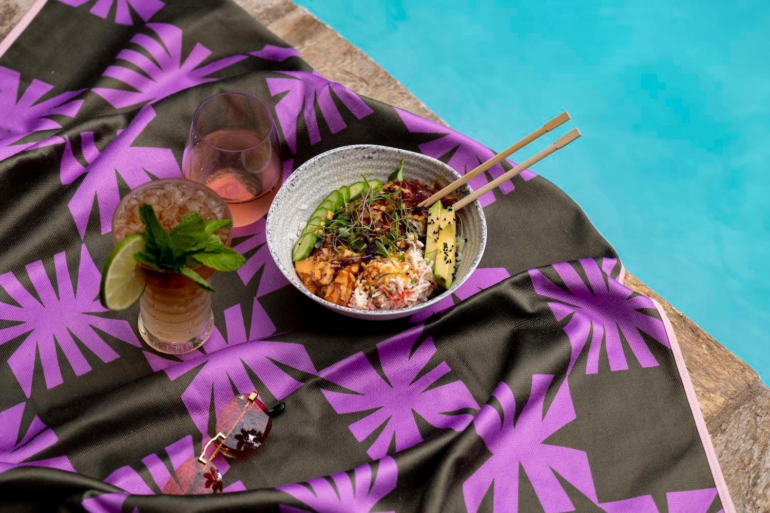 Wayfinder Waikiki - Voted Top 10 Best Hotels In Hawaii! Honolulu Exterior photo